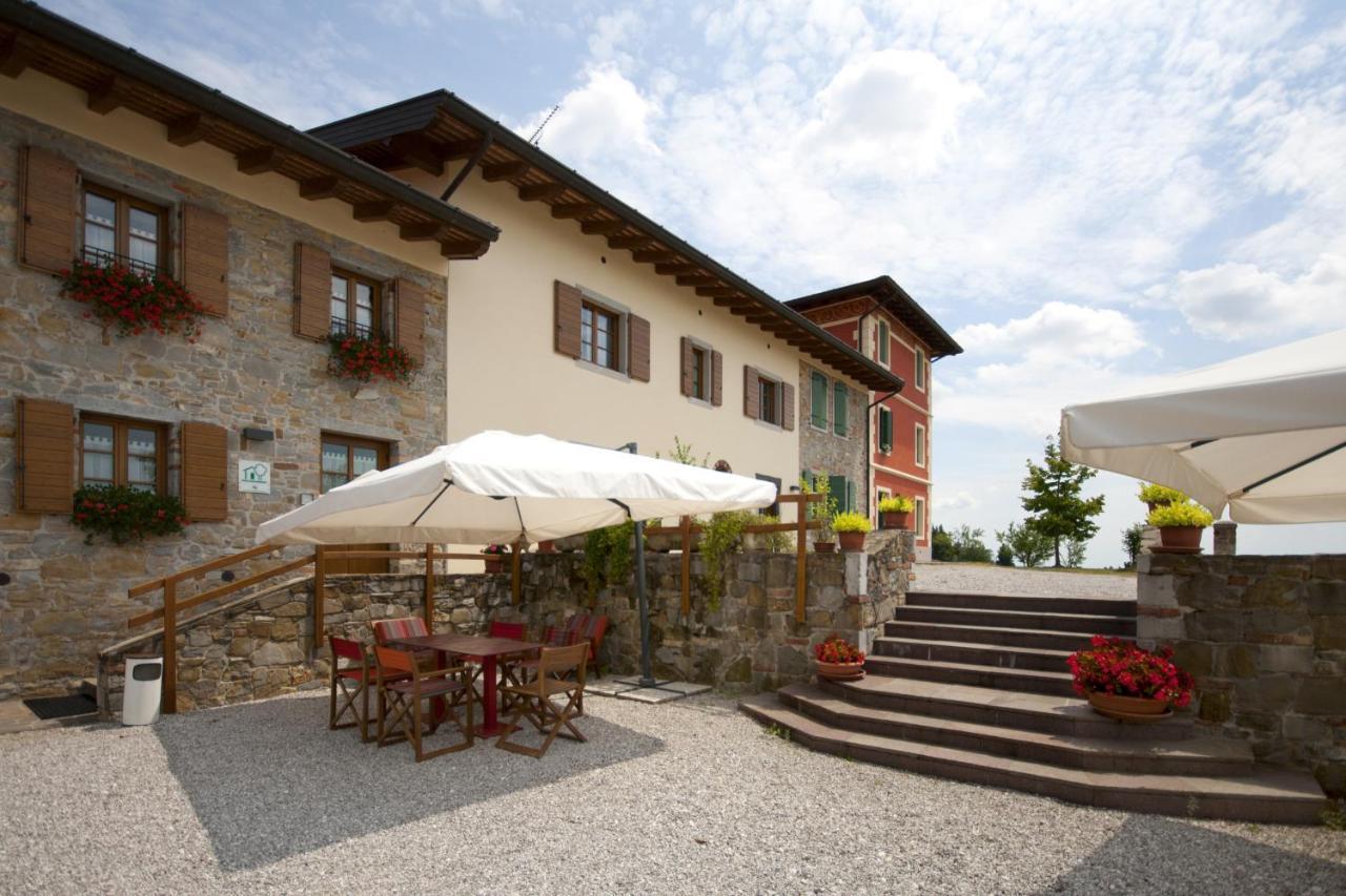 Alloggio Agrituristico Corte San Biagio Corno di Rosazzo Buitenkant foto