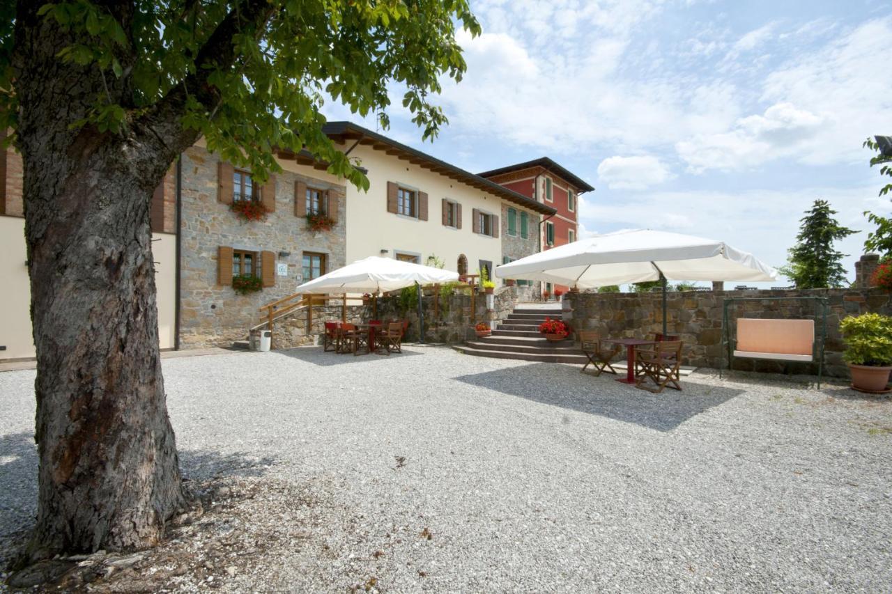 Alloggio Agrituristico Corte San Biagio Corno di Rosazzo Buitenkant foto